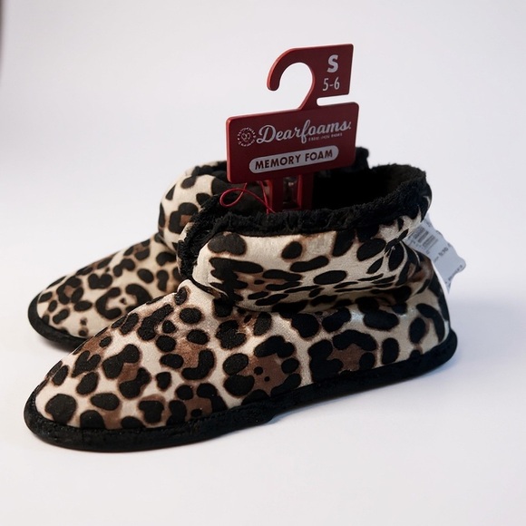 Dearfoams Leopard Print Bootie Slippers | Memory Foam | Size S (5-6) - Picture 1 of 9